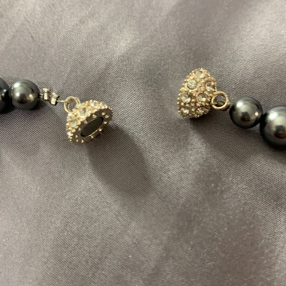 Handmade bead choker - Picture 3 of 4